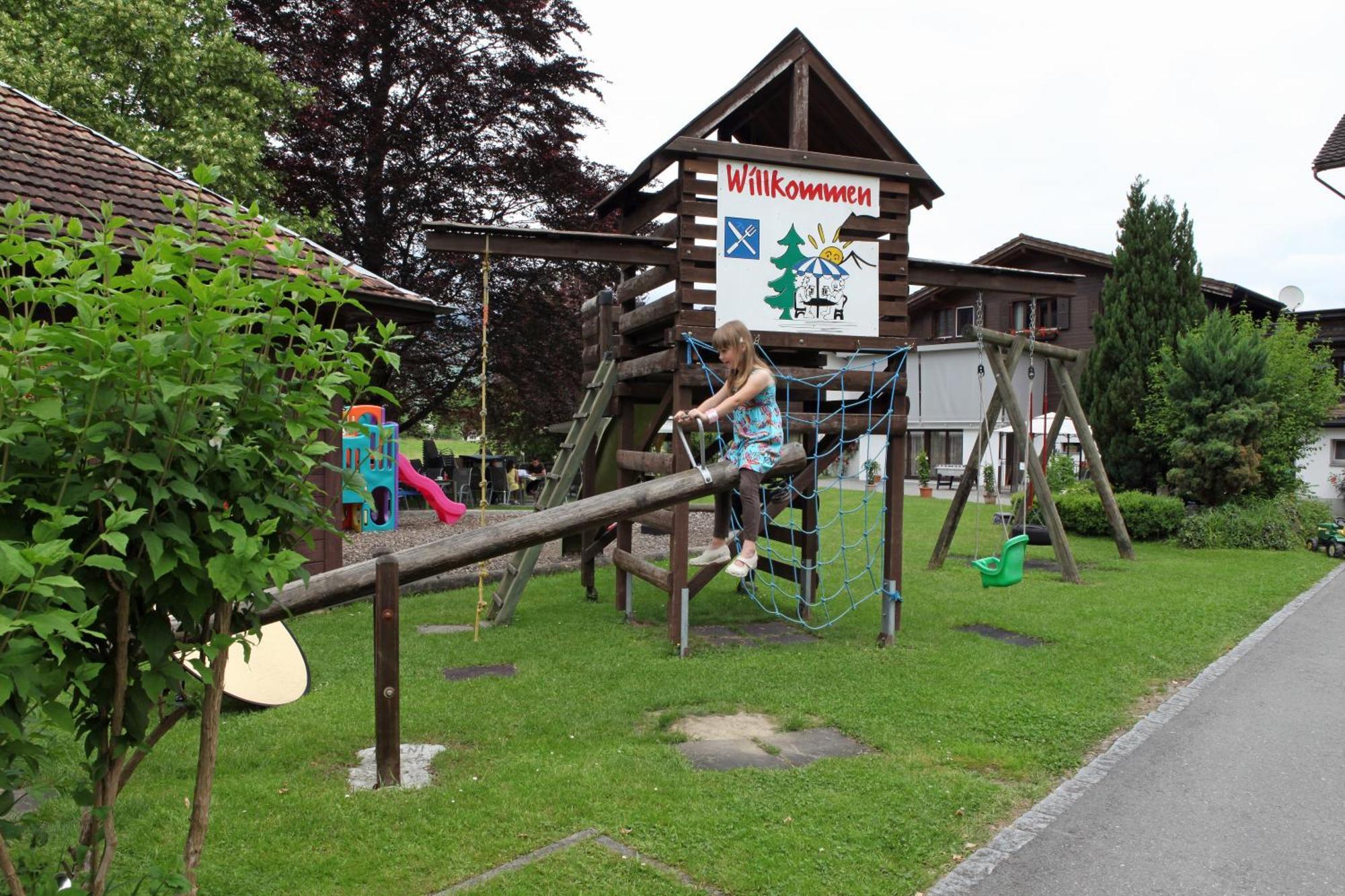 Hotel Bahnhof Giswil Esterno foto