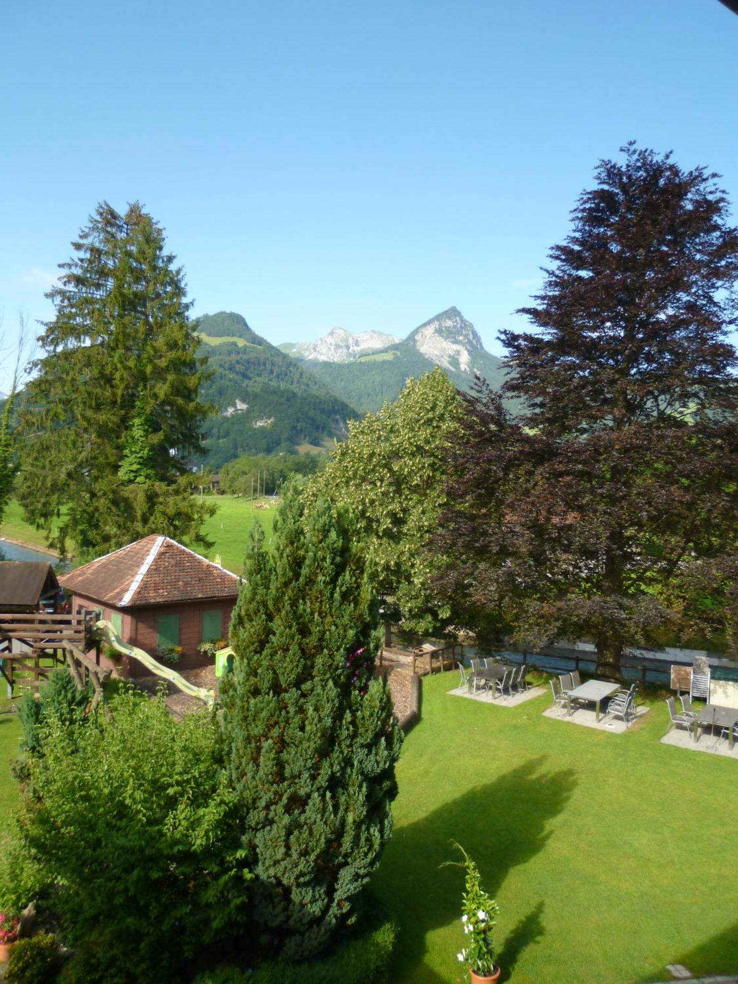 Hotel Bahnhof Giswil Esterno foto